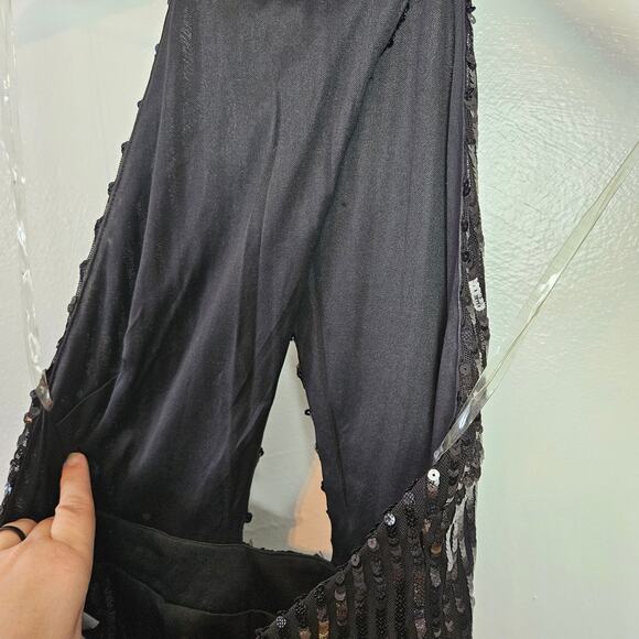 Tiger Mist Sequin Halter Mini Dress S Black Cutout Front Sleeveless Keyhole‎ - Picture 8 of 11